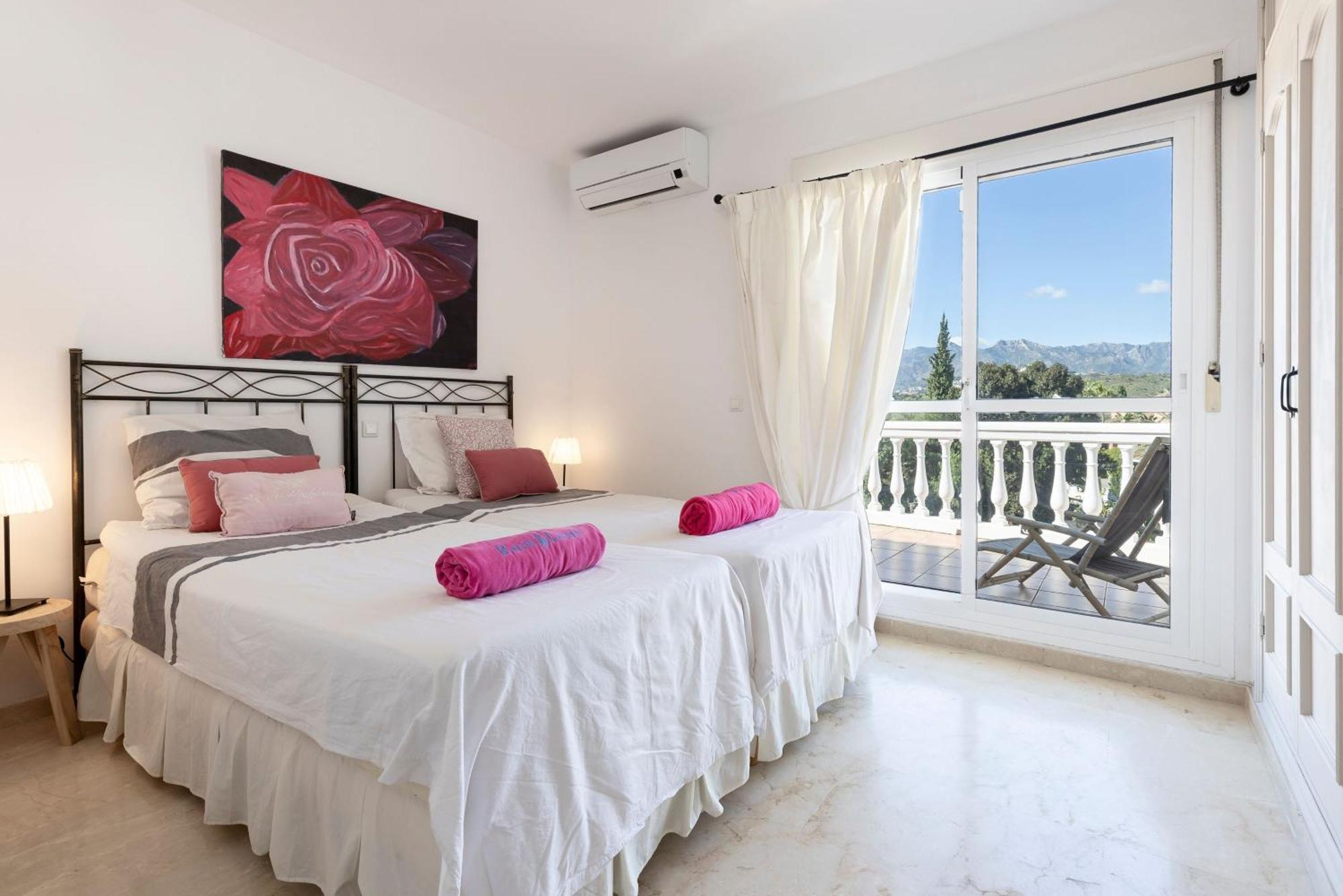Villa La Vida En Rosa Marbella Buitenkant foto